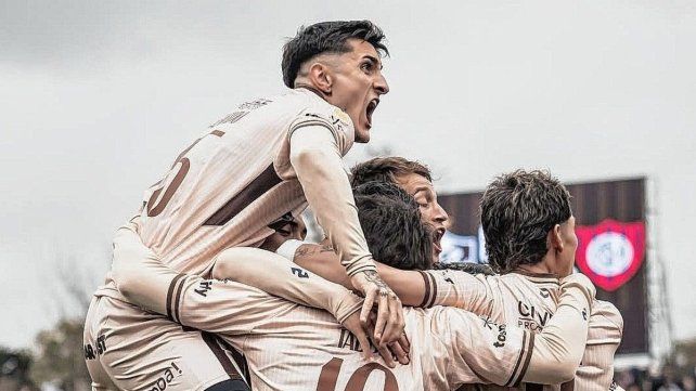 Primera victoria del Platense de Kily González ante San Lorenzo