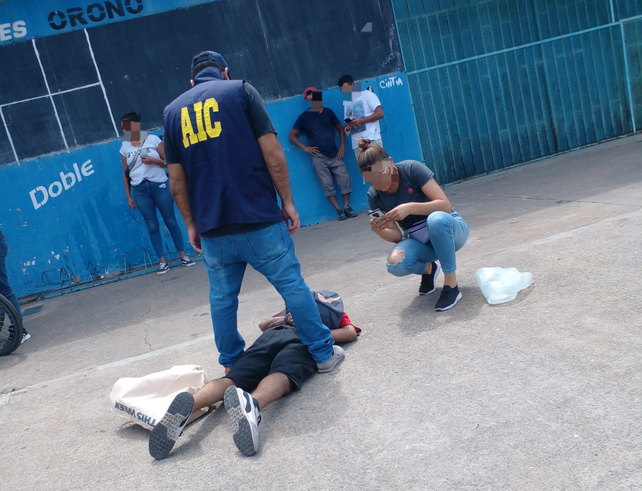 Un detenido cuando iba a cobrar una extorsión luego fue liberado porque demostró que lo habían obligado.&nbsp;
