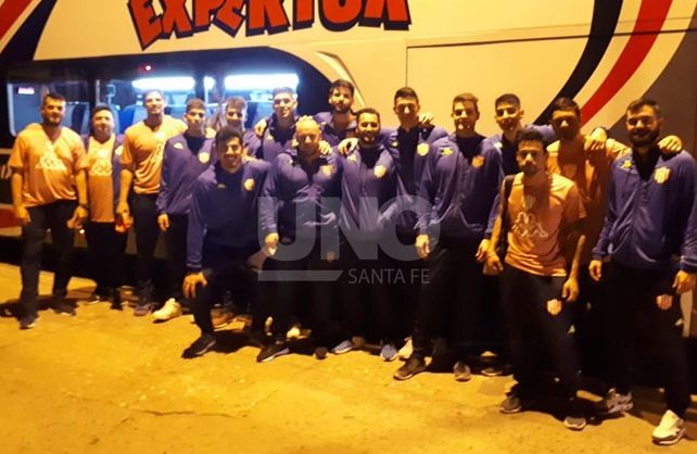 Unión viajó a Misiones para esperar el estreno en Liga Argentina