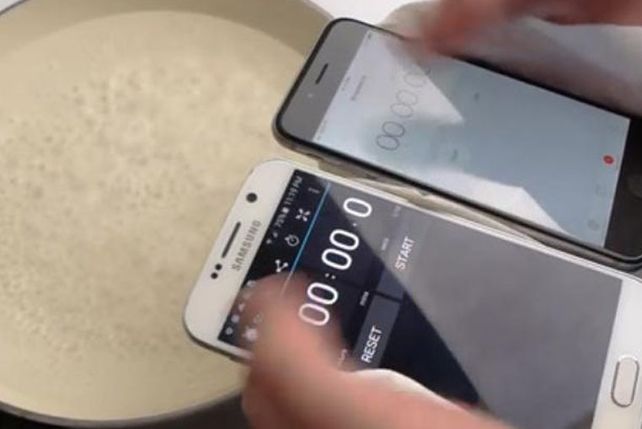 Un video muestra lo que sucede al colocar un Galaxy y un iPhone en agua hirviendo