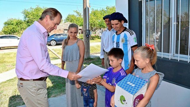 Bordet anunció la obra de gas natural para El Pingo