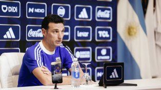 Scaloni realizó un conferencia de prensa en el predio de Ezeiza.