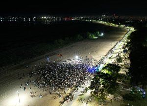 Multitudinaria fiesta de Año Nuevo en la Costanera Oeste: balance positivo y sin incidentes