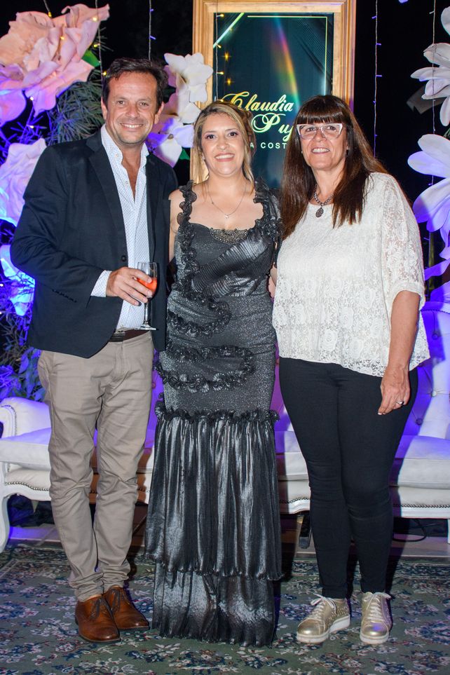 Gustavo Yanczewski, Claudia Pujato y Jorgelina Vega
