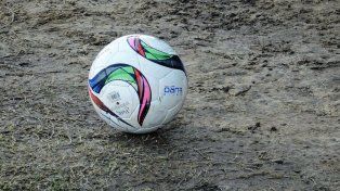 Las inclemencias del tiempo obligó a suspender la actividad en la A y B de Liga Santafesina.