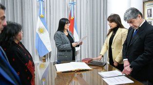 La vicegobernadora, Alicia Aluani, tomó juramento a Gladys Domínguez para integrar el Jurado de Enjuiciamiento&nbsp;