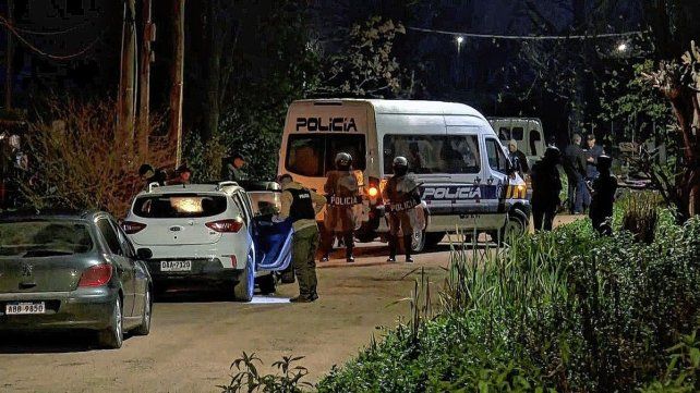 Un policía uruguayo hincha de Peñarol asesinó a dos fanáticos de Nacional