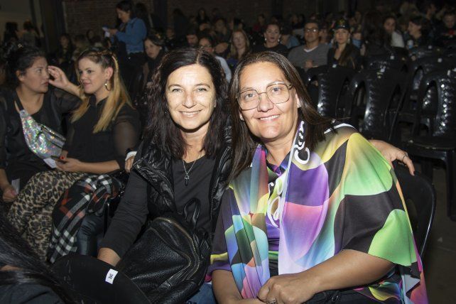 Natacha Dulón y Roxana Carasso.