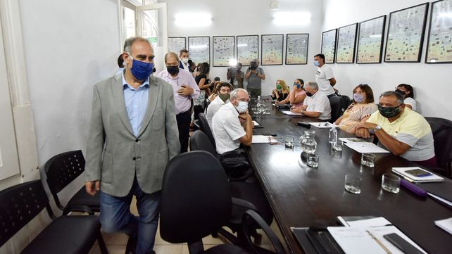 Harán un descuento a trabajadores estatales no afiliados como aporte solidario a sindicatos ATE y UPCN por la negociación en paritarias. Será por única vez