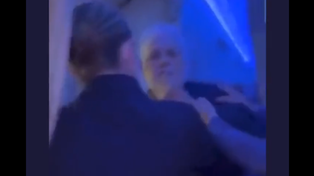 Video: Ginés González García agredió a una mujer que lo acusó de robarse las vacunas
