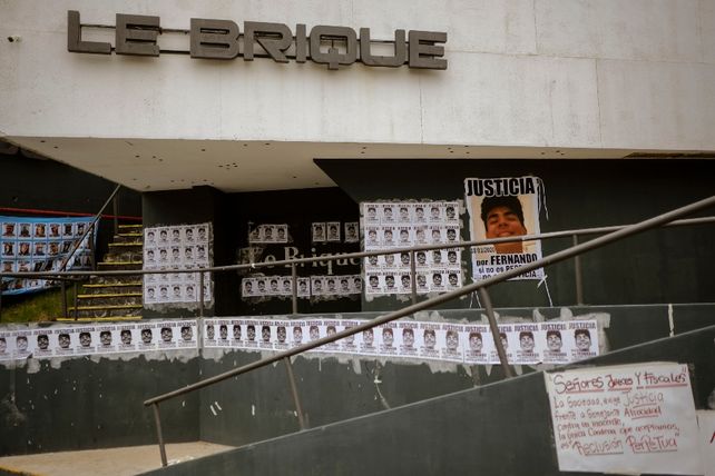 A dos años del crimen de Báez Sosa, los papás fueron al lugar del crimen