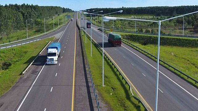 Caminos del Río Uruguay incumplió las mejoras