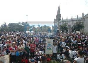 Miles de fieles peregrinaron hacia la Basílica de Guadalupe
