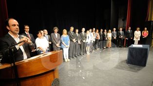 Asumieron los nuevos directores y secretarios del gabinete de Corral