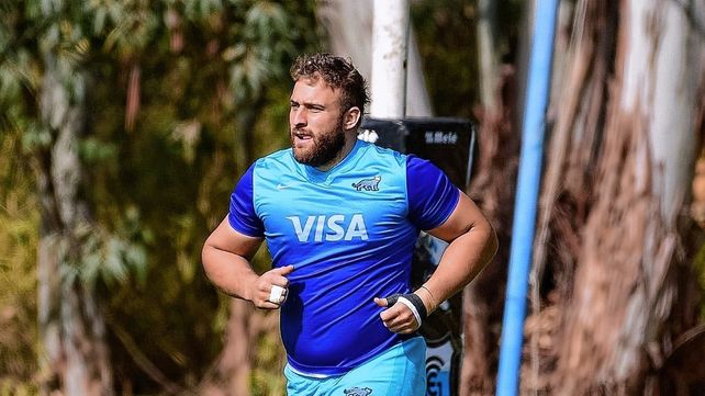 El australiano Cheika dispondría como titular al rafaelino Mayco Vivas en el XV de Los Pumas para jugar con Escocia.