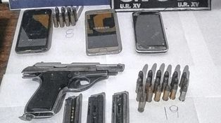 Allanamientos por amenazas con diez detenidos y secuestro de cuatro armas de fuego