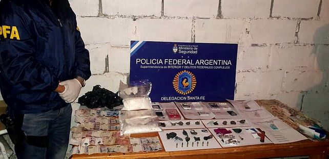 Cayó una vendedora barrial de cocaína y marihuana en Santo Tomé