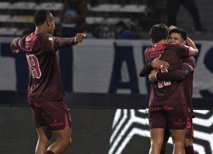 Lanús le dio otro golpazo a Talleres en Córdoba y se prendió en el Clausura