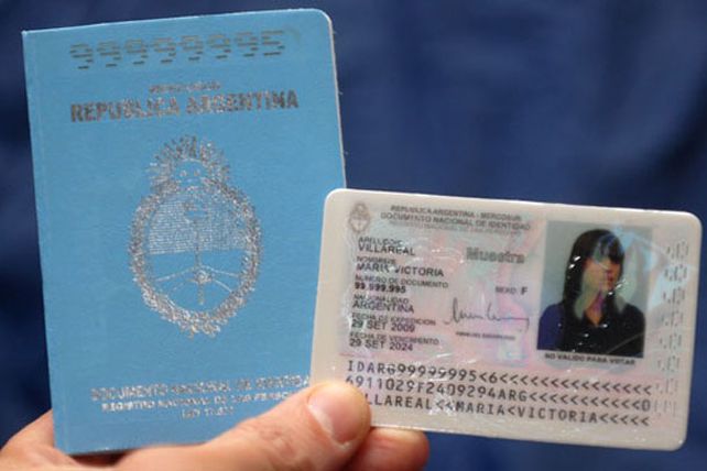 Desde el Registro Civil informaron que desde hoy, sólo se emite el DNI en formato tarjeta