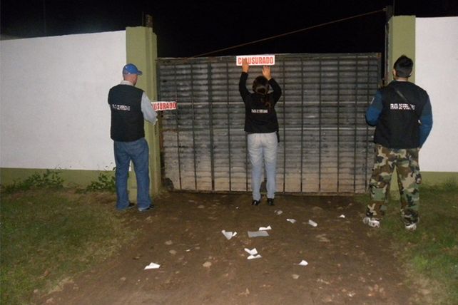 La policía allanó y clausuró un local nocturno de Ceres donde trabajaban cuatro mujeres