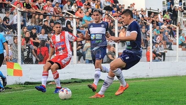 Atlético Paraná perdió por la mínima en su cancha.