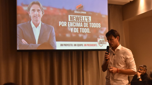 Battión dijo que hay que formar jugadores que lleguen a la primera de Newells, dentro de un proceso armónico.