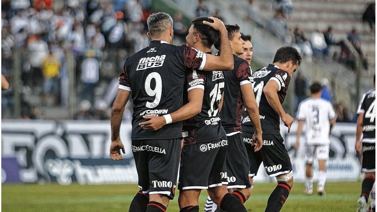 Triunfazo de Colón ante Central Norte para mantener viva la ilusión del ...