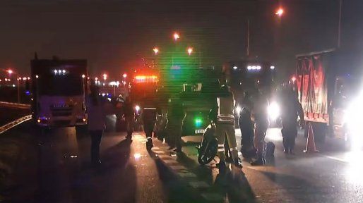 Un motociclista falleció tras un choque con un camión en avenida Circunvalación