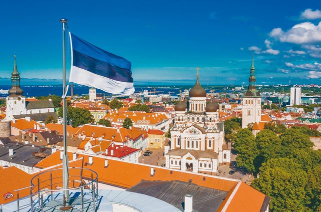 Estonia combina paisajes naturales, arquitectura medieval y una fuerte apuesta por la innovación.