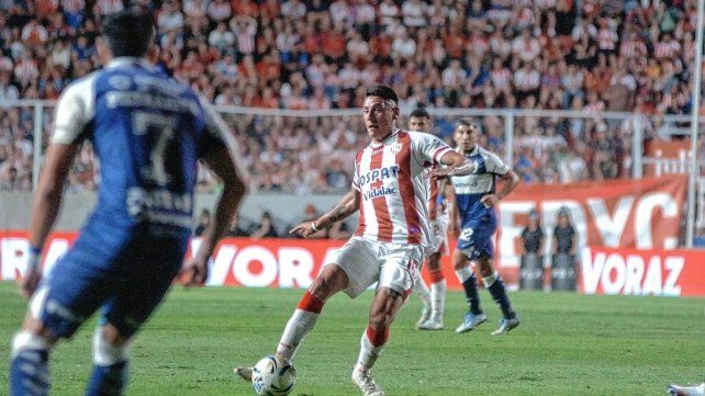 Mauricio Martínez no dio la talla en el partido que Unión perdió con Gimnasia.