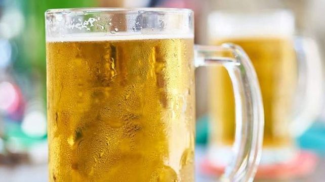 Cómo enfriar rápidamente la cerveza con tres sencillos trucos