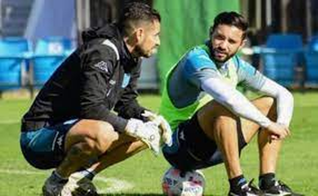 Gabriel Arias y Eugenio Mena, los grandes ausentes de Racing