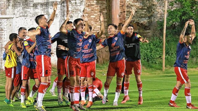 Atlético Paraná retorna al Torneo Federal A luego de dos temporadas.&nbsp;