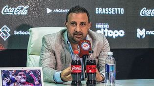 El presidente de Argentinos dijo que la Copa Argentina busca ganar dinero