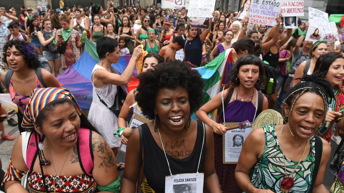 8M: Rosario para y marcha hoy para exigir igualdad y fin de la ...