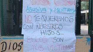 La docente denunciada por maltrato fue desplazada de su cargo y hay más acusaciones
