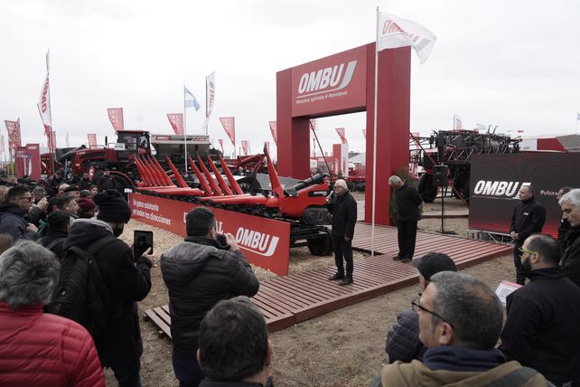 Ombú lanzó un cabezal maicero que promete revolucionar el mercado
