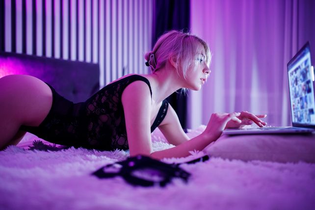 Cada vez más personas eligen OnlyFans como salida laboral y a la hora de consumir contenidos de tipo erótico o sexual.