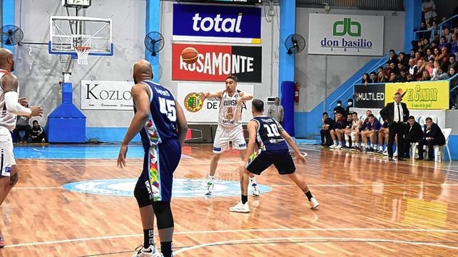 Quimsa barrió a Oberá TC y está en las semifinales de la Liga Nacional de Básquet.