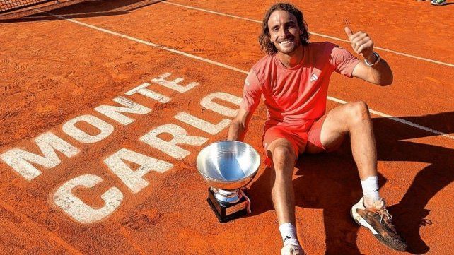 El griego Stefanos Tsitsipas se coronó campeón en el Masters 1000 de Montecarlo. El griego Stefanos Tsitsipas se coronó campeón en el Masters 1000 de Montecarlo.