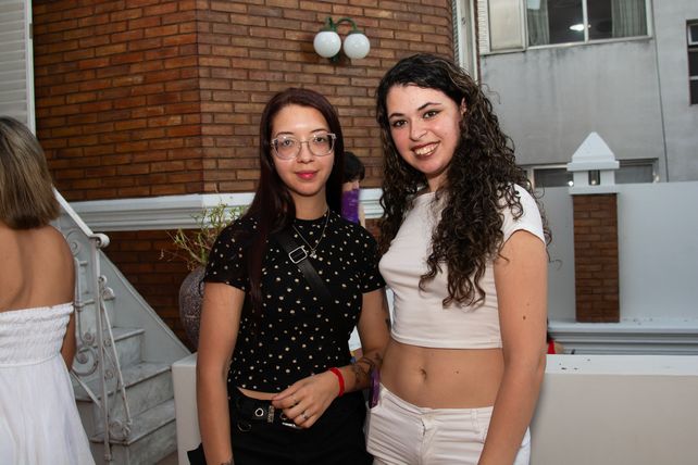 Ailén y Valentina Fernández