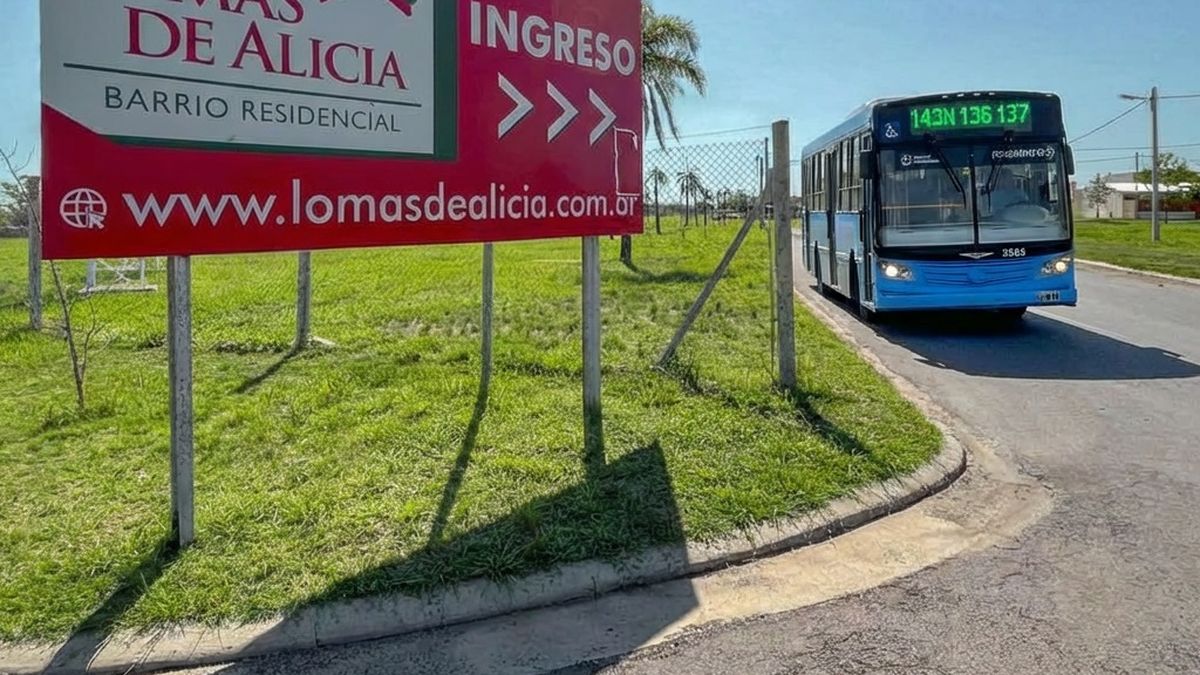 Se viene el paso de la línea 143 en barrio Lomas de Alicia de Granadero Baigorria