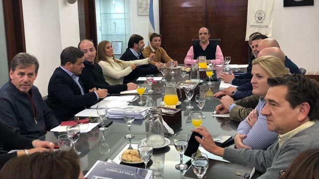 La oposición mostró preocupación después de la reunión con el intendente y espera a la EPE el martes