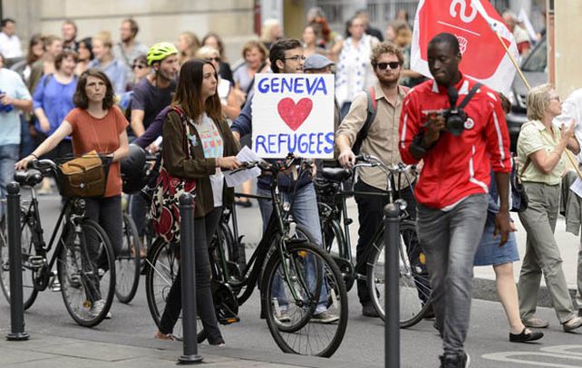 Europa dividida. Los ciudadanos suizos expresaron su solidaridad con los refugiados en Ginebra.