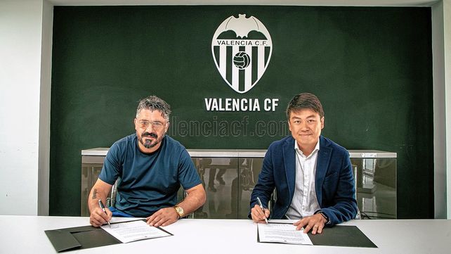 El italiano Gennaro Gattuso se convirtió este jueves en nuevo entrenador de Valencia.