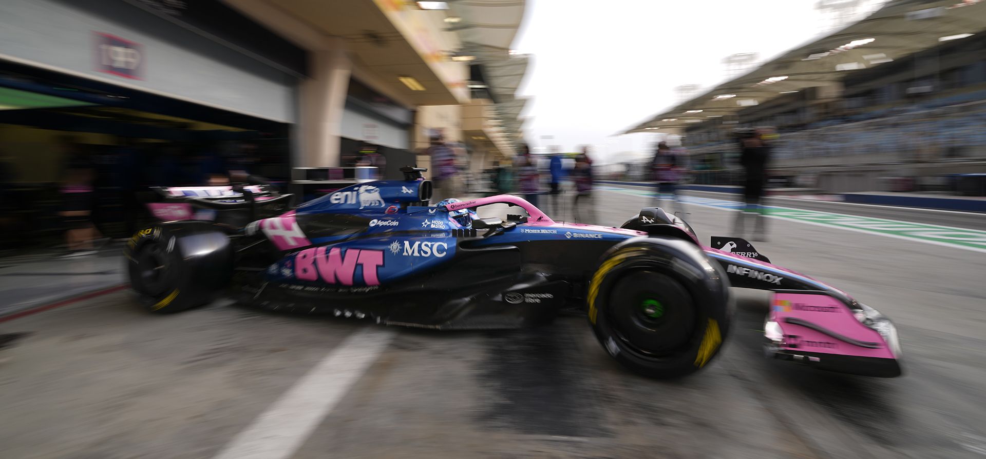 El piloto francés de Alpine, Pierre Gasly, sale de los boxes durante una prueba de pretemporada de Fórmula Uno en el Circuito Internacional de Bahréin en Sakhir, Bahréin, el viernes 28 de febrero de 2025. (Foto AP/Darko Bandic) El piloto francés de Alpine, Pierre Gasly, sale de los boxes durante una prueba de pretemporada de Fórmula Uno en el Circuito Internacional de Bahréin en Sakhir, Bahréin, el viernes 28 de febrero de 2025. (Foto AP/Darko Bandic)