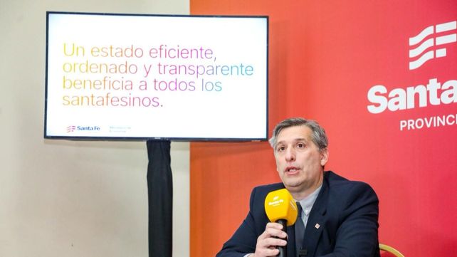 El ministro de Economía de la Provincia, Pablo Olivares, detalló los motivos del superávit de la gestión de Pullaro