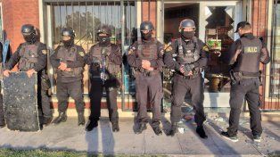 Un detenido y el secuestro de un arma de guerra por el robo a la familia del Droopy Gómez