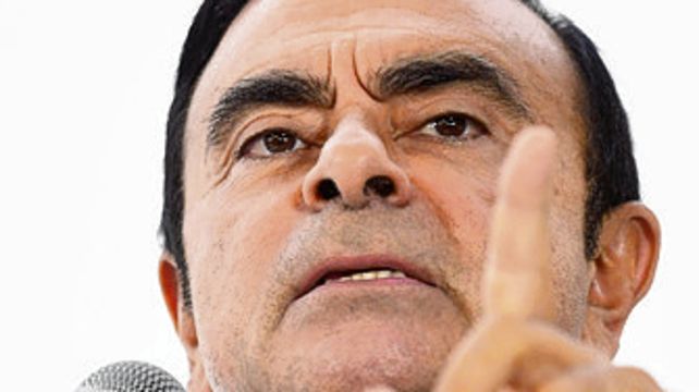 Carlos Ghosn. Acusado.