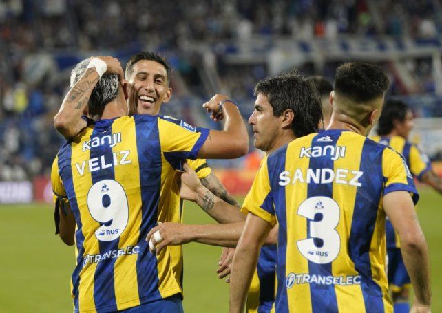 Central logró tres puntos clave ante Vélez
